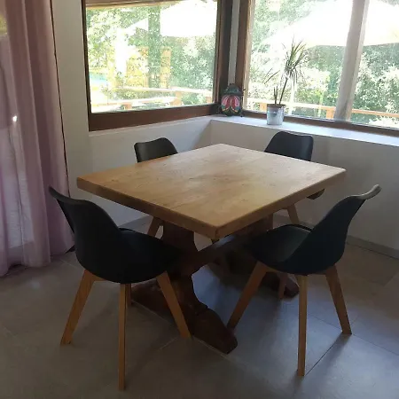 Bed & Breakfast L'ecrin Des Coteaux