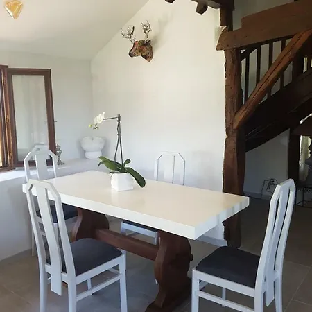 L'ecrin Des Coteaux Bed & Breakfast Boulin
