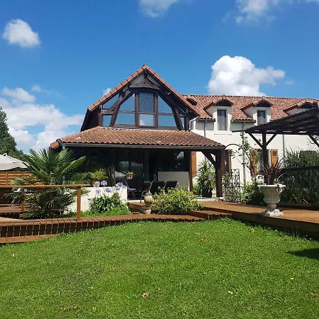 Bed & Breakfast L'ecrin Des Coteaux 3*
