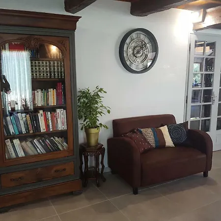 L'ecrin Des Coteaux Bed & Breakfast
