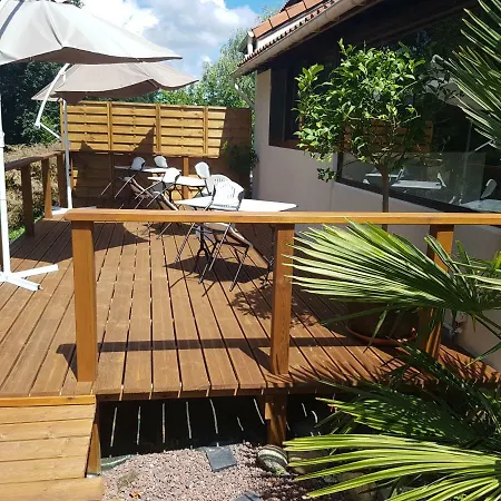 L'ecrin Des Coteaux Bed & Breakfast